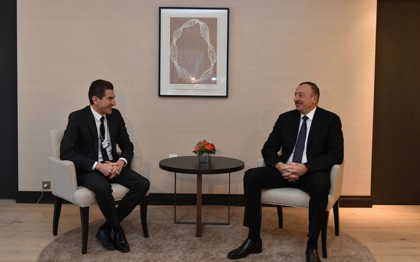 ​İlham Əliyev Davosda “Lazard Avropa” şirkətinin vitse-prezidenti ilə görüşüb