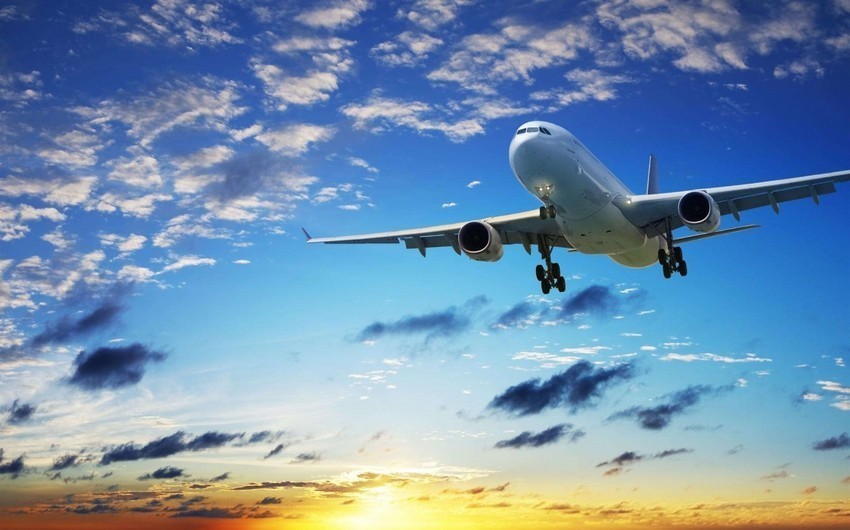 Перевозки пассажиров воздушным транспортом в Азербайджане выросли на 45%