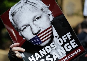 Суд в Лондоне выдал ордер на экстрадицию Ассанжа в США