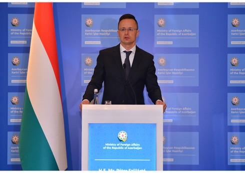Сиярто: Венгрия будет получать газ по ЮГК из Азербайджана и Туркменистана