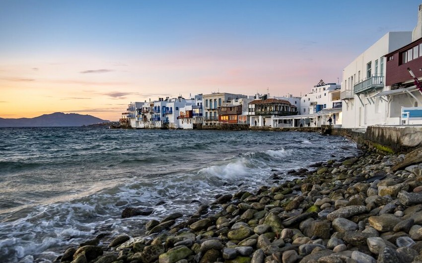 Mykonos residents tired of tourists