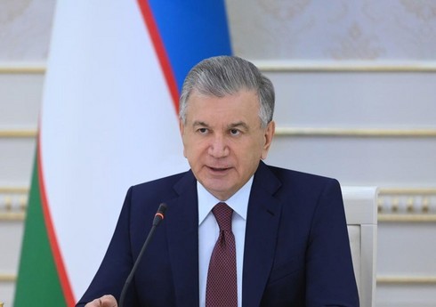 Президент Узбекистана прибыл в Бишкек