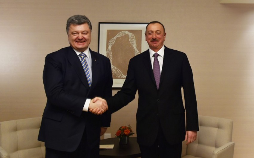 President Ilham Aliyev met with Ukrainian President Petro Poroshenko