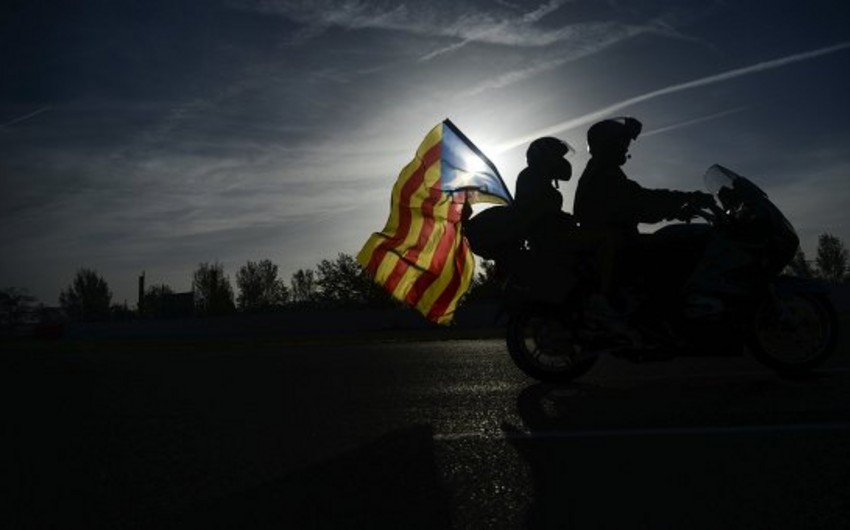 Глава правительства автономии: Испания хочет разделить каталонцев