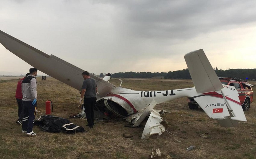 Training aircraft crashes in Bursa, pilots die