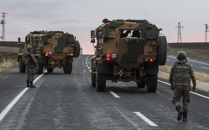В Турции в перестрелке с террористами погибли 3, ранен 1 военнослужащий