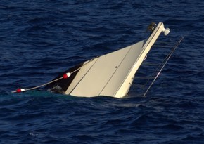 В Новой Зеландии перевернулась лодка, пять человек утонили