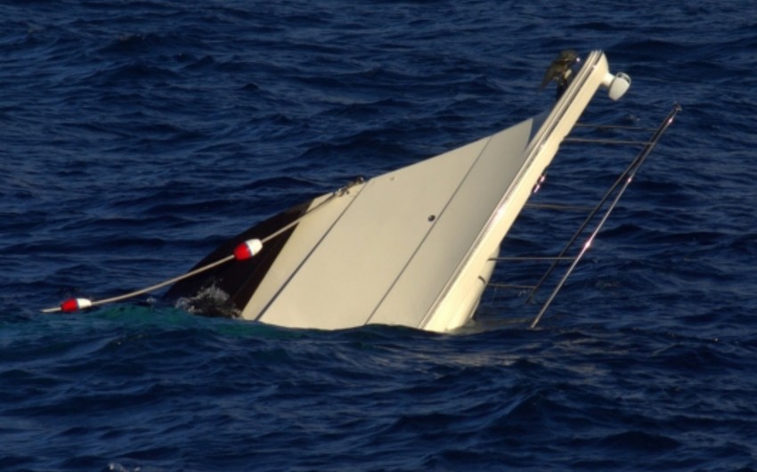 В Новой Зеландии перевернулась лодка, пять человек утонили