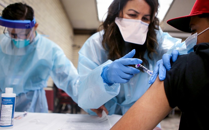 Глава ВОЗ призвал страны продолжать вакцинацию от коронавируса