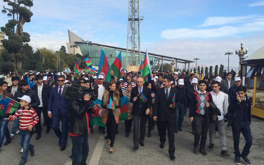 Flag marchbeing held in Baku