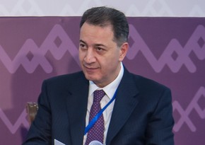 Ex-minister talks on economic prospects in Armenia