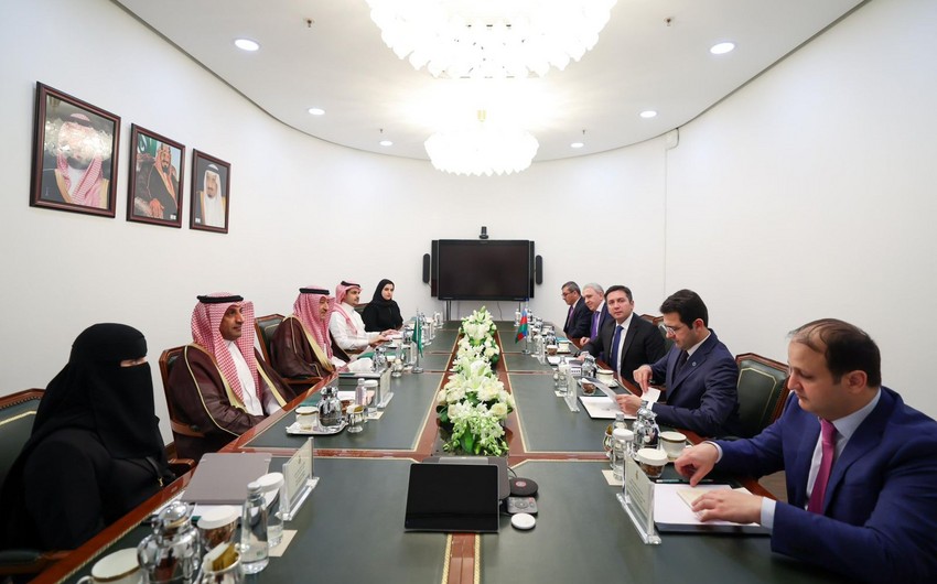 Azerbaijani, Saudi Arabian MFAs hold third round of political consultations