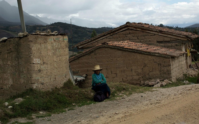 В Перу микроавтобус упал в пропасть, 10 человек погибли