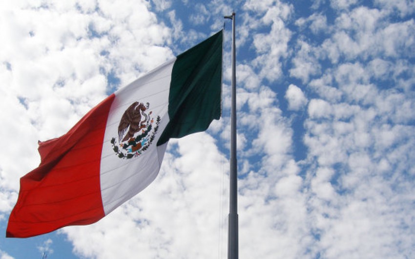 Пятнадцать человек погибли в столкновениях наркомафии в Мексике