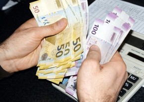 The average monthly salary of employees in Azerbaijan exceeded 440 manats