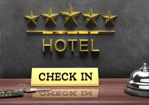 Средняя цена в 5-звездочных отелях в Азербайджане снизилась на 24%