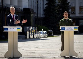 Jens Stoltenberg pays visit to Kyiv