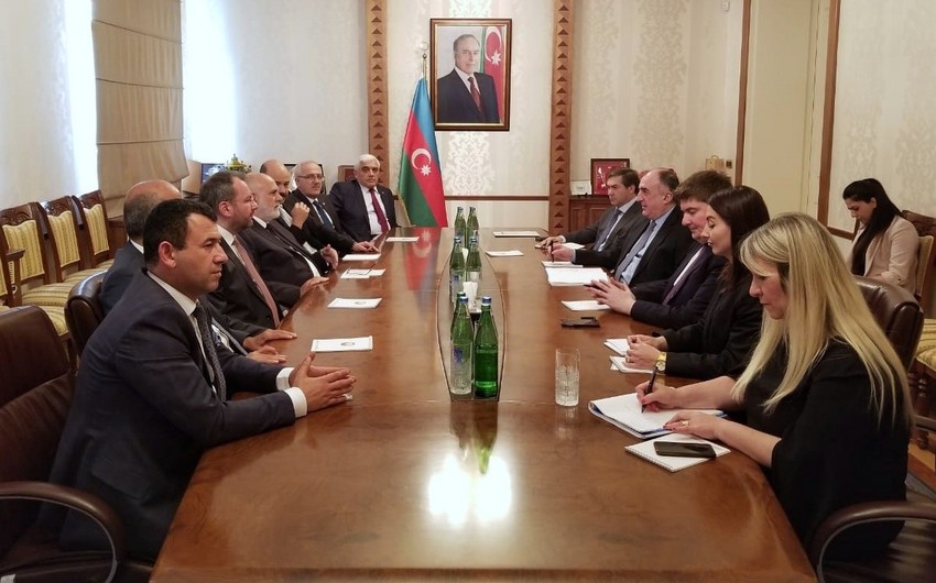 Elmar Mammadyarov meets with delegation led by vice-speaker of Grand National Assembly of Turkey