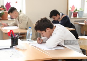 В Азербайджане проходят выпускные экзамены на уровне неполного среднего образования