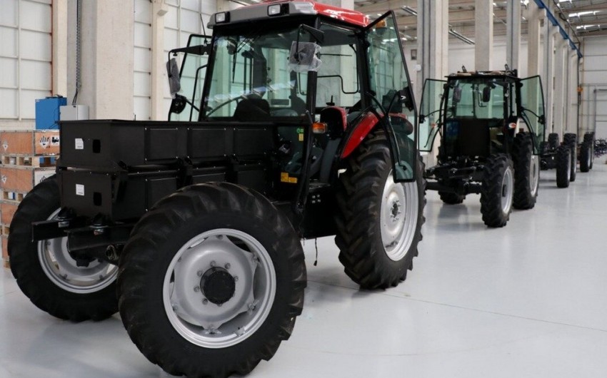 Азербайджан почти в 4 раза увеличил производство тракторов