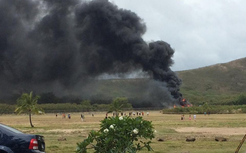 На Гавайях при крушении военного самолета погиб один человек​