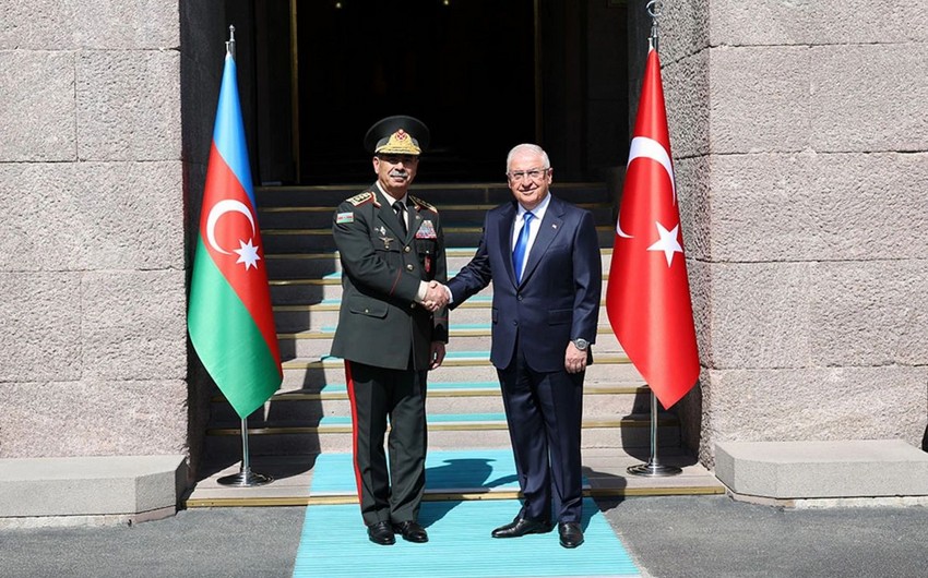 Azerbaijan's defense minister congratulates Turkish counterpart on Victory Day