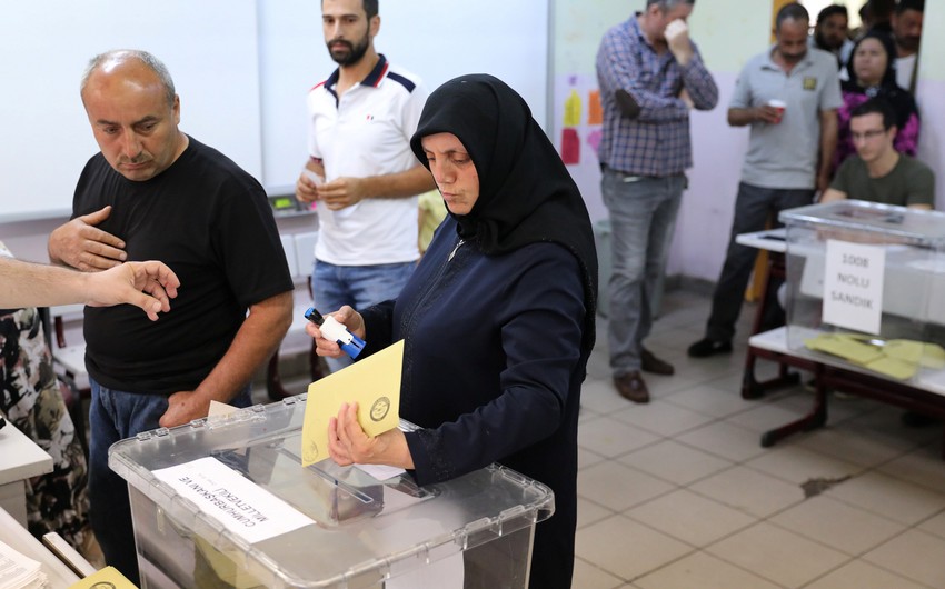 Turkey's election body annuls results of Istanbul elections