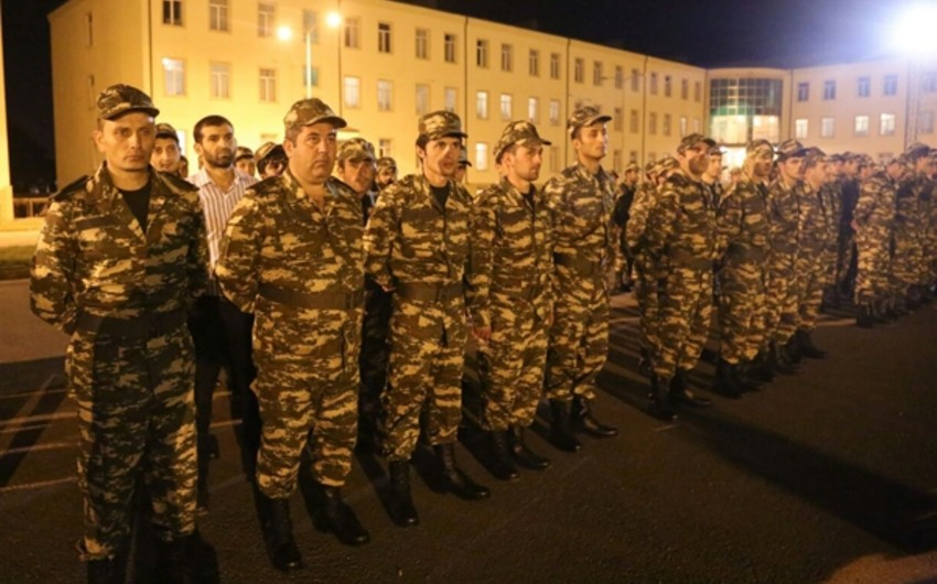 Azərbaycan Müdafiə Nazirliyi ehtiyatda olan hərbçilərin orduya çağırıldığını təsdiqləyib - FOTO