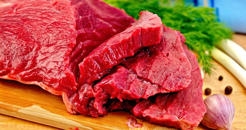 Азербайджан в 5 раз увеличил поставки говядины из Бразилии
