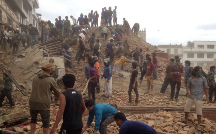 Death toll of Nepal quake up to 6204 people