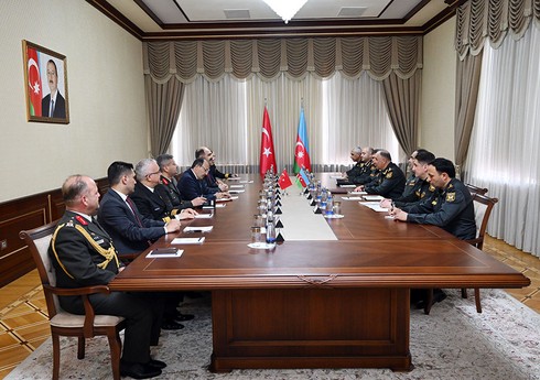 Сотрудничество между Азербайджаном и Турцией в области военного образования будет расширено