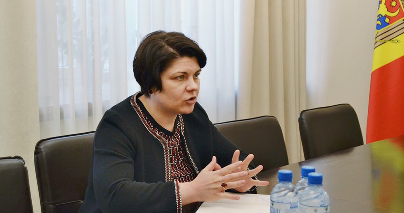 Премьер Молдовы попросила парламент ввести режим ЧП в области энергетики  