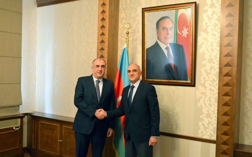Azerbaijani FM meets Secretary General of GUAM