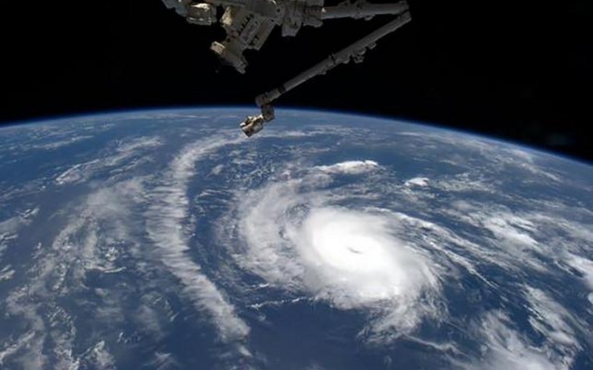 ​На побережье США надвигается ураган Дэнни - ВИДЕО