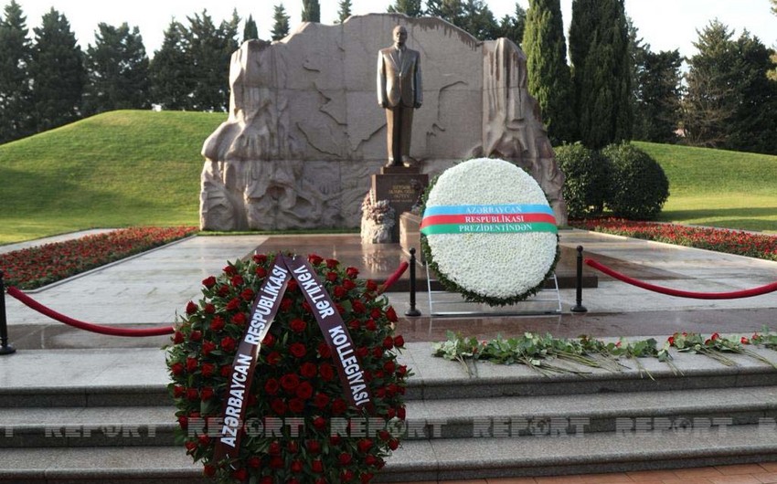 Bu gün Azərbaycanda vəkillərin peşə bayramı günüdür