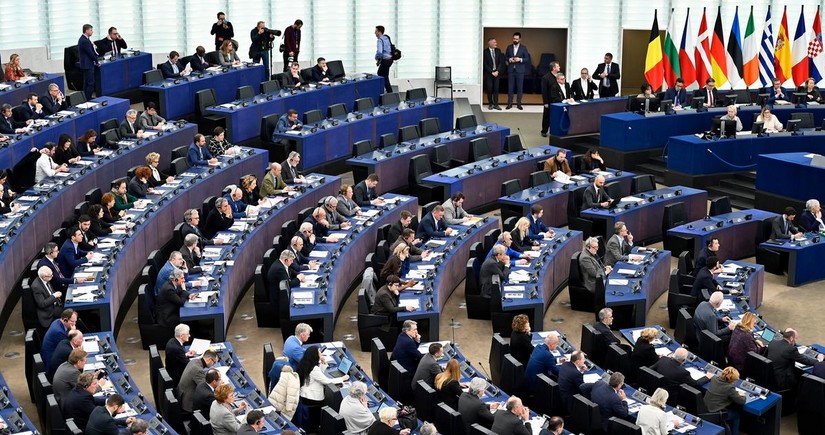 Депутаты Европарламента призывают ЕС разрешить Украине наносить удары по территории РФ 